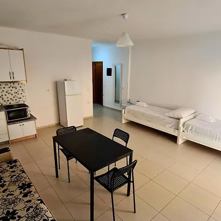 Daire Sea ​​View Apartment *
